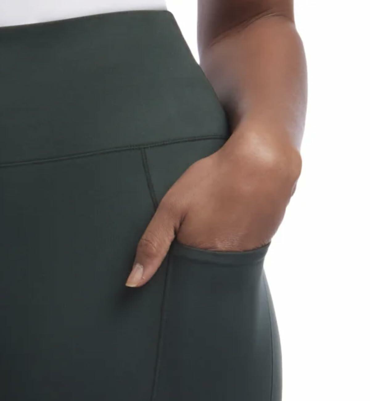 Danskin Women's Brushed Satin Stitch 7/8 Legging (US, Alpha, Small, Regular, Regular, Evergreen (Green))