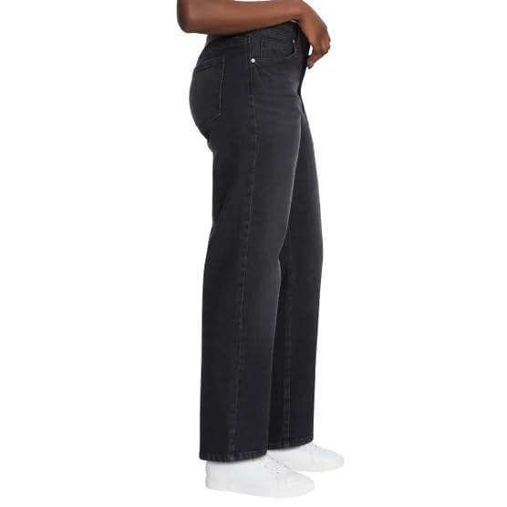 Gloria Vanderbilt Women’s Straight Leg Relaxed Fit Cotton Stretch Jean (Black, 8)