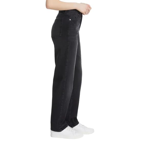 Gloria Vanderbilt Women’s Straight Leg Relaxed Fit Cotton Stretch Jean (Black, 8)