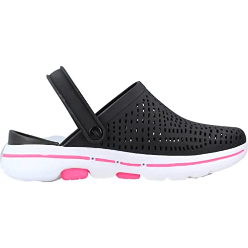 Skechers Women's Foamies Gowalk 5 - Dog Lover, Navy/Multi, 10