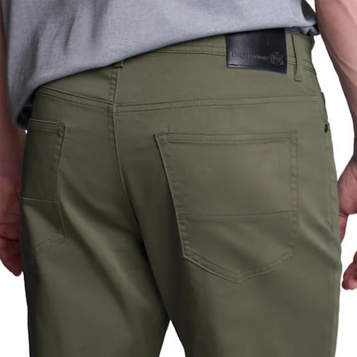 English Laundry Men's Straight Fit Stretch Lightweight 5-Pocket Pant (Green, 40W x 32L)