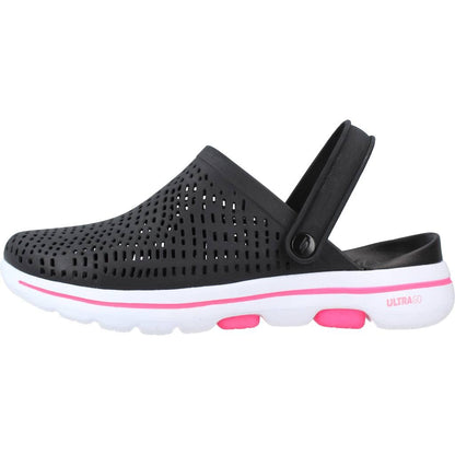 Skechers Women's Foamies Gowalk 5 - Dog Lover, Navy/Multi, 10