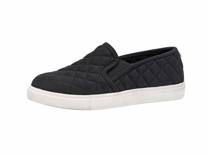 CUSHIONAIRE Women's Comfort Quilted Sneaker, Black, 6.5 W