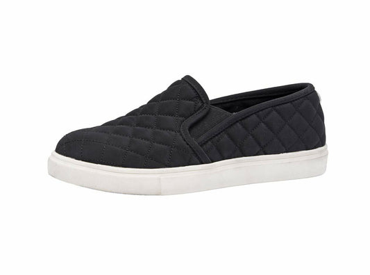 CUSHIONAIRE Women's Comfort Quilted Sneaker, Black, 6.5 W