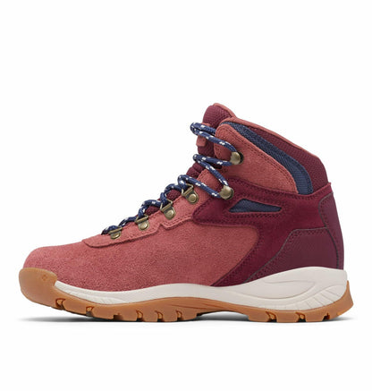 Columbia Women's Newton Ridge Plus Waterproof Amped, Beetroot/Deep Madeira, 6.5
