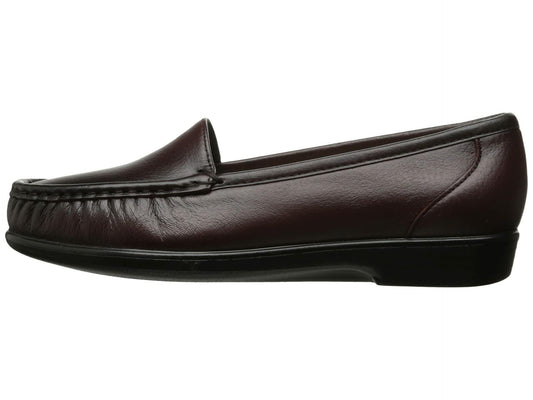 SAS® Simplify Comfort Loafers for Women – Tri-Pad® Comfort System – PU Construction - Supersoft® Antique Wine 8.5 M - Medium (B)