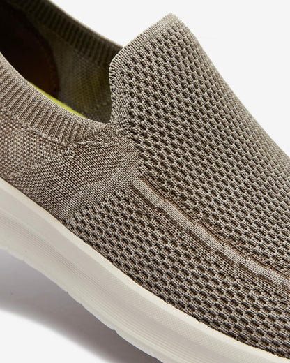 Skechers Men's Streetwear Lattimore-Warner Low Profile Slip On