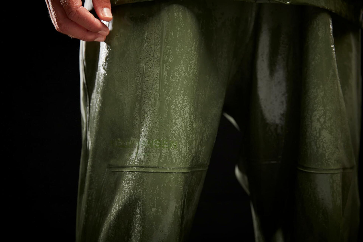 Helly-Hansen Workwear Storm Waterproof Bib Pants for Men - Breathable & PVC-Coated Waterproof Bibs - Work Overalls for Men - 480 Army Green - X-Large