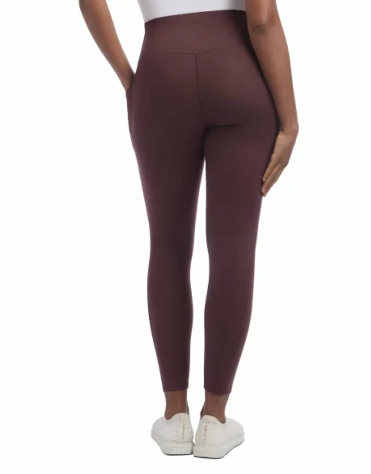 Danskin Women's Brushed Satin Stitch 7/8 Legging (US, Alpha, Small, Regular, Regular, Sassafras (Dark Red))