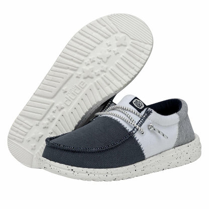 HEYDUDE Mens Wally Tri-Varsity (Toddler) Navy size 4